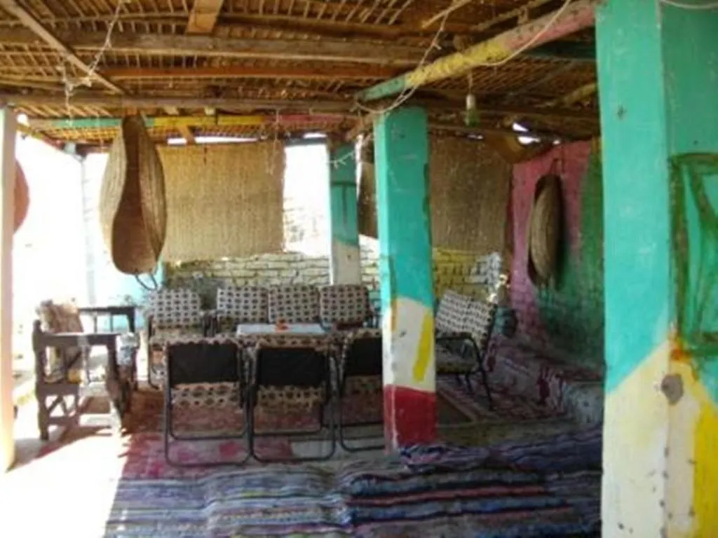 Bob Marley House Sherief Hotel Luksor Albergue
