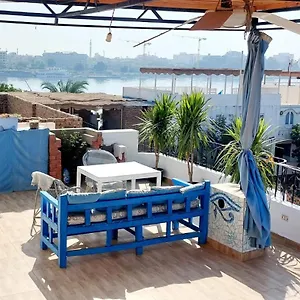 House Of Dreams Apartment